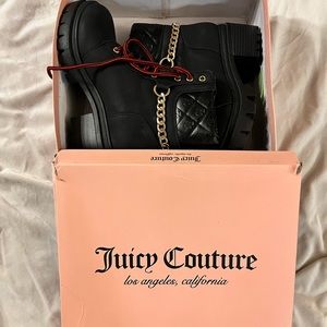 NWOT Women’s Black Boots